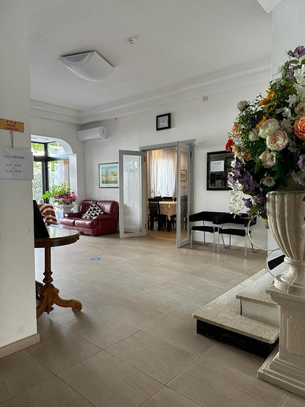 Hotel Carillon Bellaria-Igea Marina Buitenkant foto